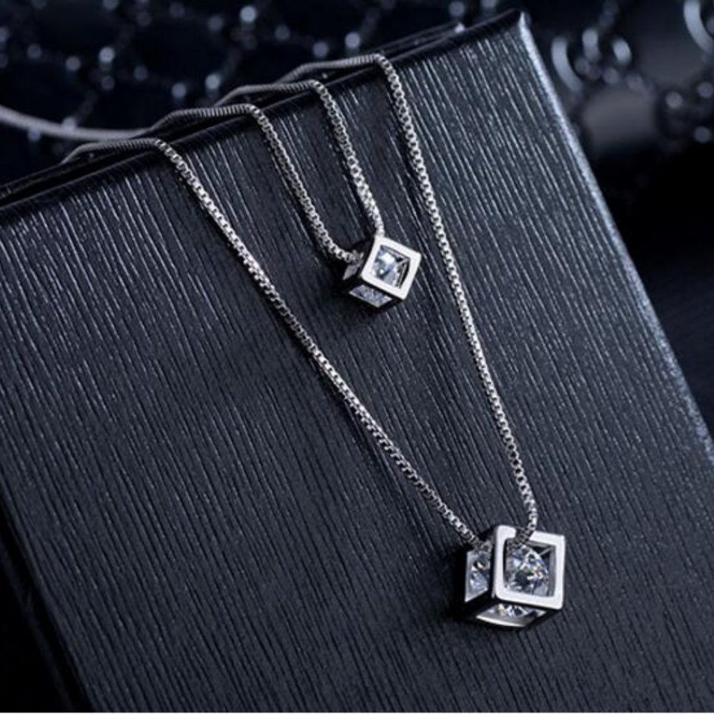 NEW 925 Sterling Silver Diamond Cube Necklace A